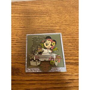 DISNEY WDW EPCOT FLOWER & GARDEN FESTIVAL 2018 FARM HOUSE MINNIE PIN LE